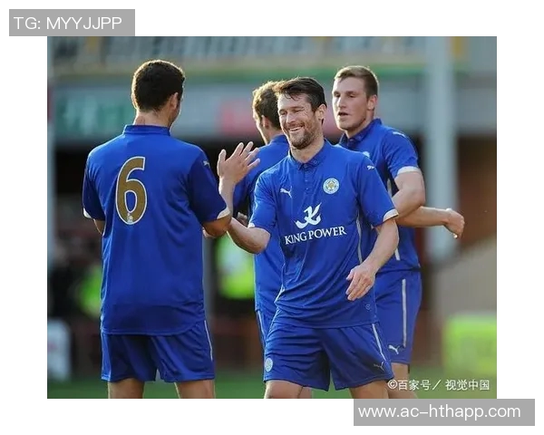 拜仁欧冠海报发布奥利塞比朔夫尤尔曼亮相展现球队风采